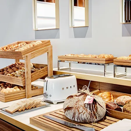 Stage 12 By Penz 4* אינסברוק